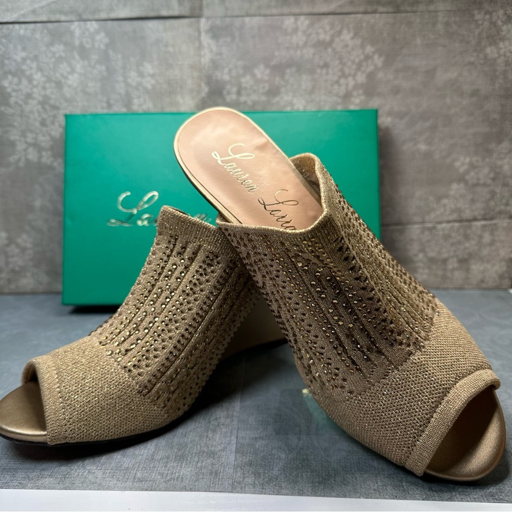 Lauren Lorraine | “Martha” Gold Wedge | Size 9 | New in box